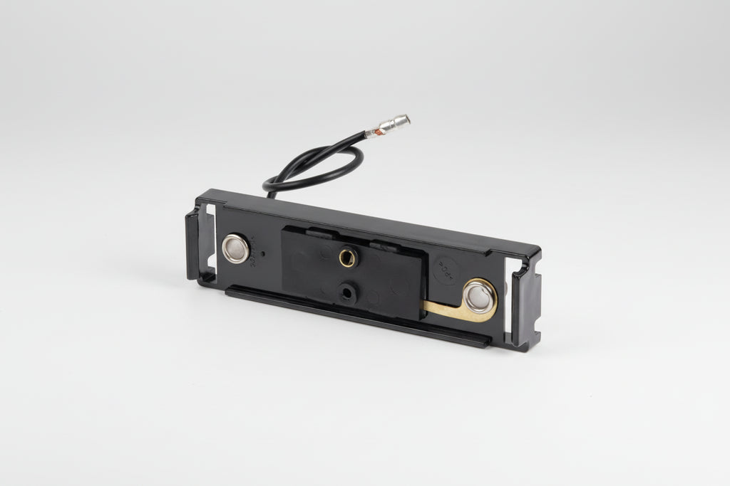 Black Bracket and Single Wire Plug for Thin Line Series Trailer Clearance and Side Marker Lights